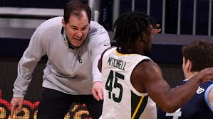 Et on monday, april 5. E4cdhsd1aam58m