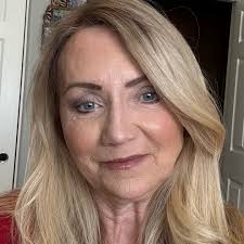 living my old hollywood fantasy tonight