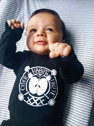 Our lead singer had a baby! 😍 Feedn'um