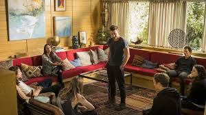 Pin By Gina Hoogland On Ideas For The House Animal Kingdom Tv Show Animal Kingdom Season 2 Tv Show House