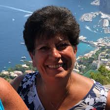 Who else uses electric scissors. A game changer for arthritic thumbs