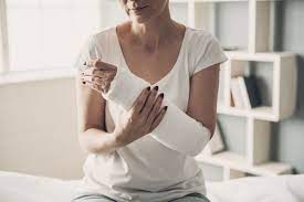 Home » blog » low back pain » how long does sciatica last? How Should I Sleep After Hand Surgery The Bone And Joint Surgery Clinic