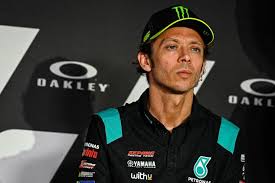 Saat usia 12 tahun ia menjuarai seri 125 cc catalan champion untuk pertama kalinya dan mampu dipertahankannya setahun kemudian. Valentino Rossi Participates In Commenting On Marc Marquez S Action To Vinales Okezone Sports World Today News
