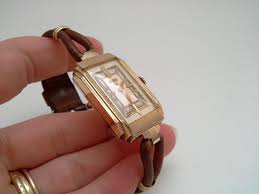 Get the best deals on elgin gold plated case women's wristwatches. 1930s Elgin Watch Working Elgin Lady Elgin Watch Elgin Gold Filled Watch Leather Cord Watch Band Peerless Watch Band Art Deco Watch Art Deco Watch Watch Bands Women Wrist Watch