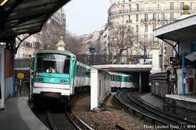 Mf 67 A Quai De La Rapee Paris 12e Paris Metro Subway Train Paris