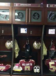 Complete football, basketball, baseball and recruiting coverage and breaking news of the florida state university seminoles. Fsu Football Eq On Twitter Locker Room Is Set Up And Ready Fsu Gameday Gonoles Beatnd Http T Co I6h9o9pu21