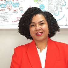 Bahamas student earns business management degree