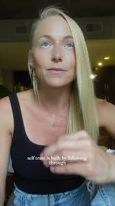 Sybil Begley's Instagram, Twitter & Facebook