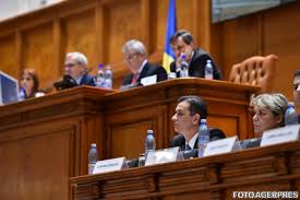 Deputatii fractiunii partidul democrat din moldova au semnat astazi, alaturi de deputatii pas si ai platformei da, motiunea de cenzura impotriva guvernului chicu, care nu poate face fata situatiei economice si pandemice din. MoÈ›iune De CenzurÄƒ Pentru CÄƒderea Guvernului Grindeanu Rezultate Vot In Parlament Dcnews