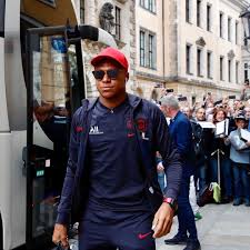 Kylian mbappé fifa 21 has 5 skill moves and 4 weak foot. Kylian Mbappe On Instagram Psg Football The Magicians