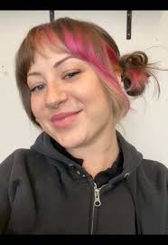 LindsayHutterTheHairCutter (@lindsayhutter)