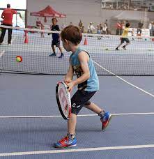 Am samstag/sonntag in der sommersaison bis 20:00 geöffnet. Tennis Vielseitig Kindergerecht Und Spielorientiert Das War Der Kids Tennis Day Limmattaler Zeitung