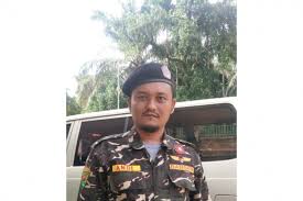 Dalam aksi brutal dan anarkis berupa pengeroyokan dan penganiayaan puluhan banser nu tersebut, kyai syihab dan dua orang yang menemaninya juga mengalami luka memar dan lebam yang cukup serius dibagian wajahnya, yakni dibagian alis mata kanan dan kening sebelah kiri. Banser Madina Nilai Gerakan People Power Tidak Perlu Dilakukan Antara News Sumatera Utara