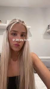 Holly Stauffer's Instagram, Twitter & Facebook