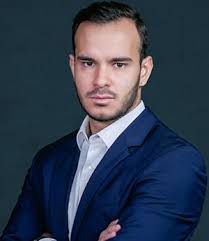 Henrique Chan's Instagram, Twitter & Facebook