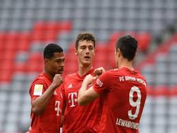 فاز نجم بايرن ميونخ الألماني، اللاعب البولندي روبرت ليفاندوفسكي، بجائزة أفضل لاعب في العالم لعام 2020، المقدمة من جوائز دبي جلوب سوكر. Ø¨Ø§ÙŠØ±Ù† Ù…ÙŠÙˆÙ†Ø® ÙŠØªÙˆØ¬ Ø¨Ø§Ù„Ø¯ÙˆØ±ÙŠ Ø§Ù„Ø£Ù„Ù…Ø§Ù†ÙŠ Ù„Ù„Ø¹Ø§Ù… Ø§Ù„Ø«Ø§Ù…Ù† Ø¹Ù„Ù‰ Ø§Ù„ØªÙˆØ§Ù„ÙŠ Ù…ØµØ±Ø§ÙˆÙ‰