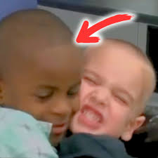 They Truly Believed They Were Twins! 👬❤️