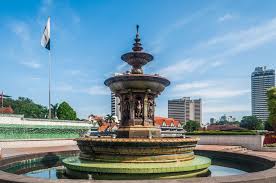 Kuala lumpur memang punya banyak destinasi wisata baik taman hiburan, pusat perbelanjaan dan juga wisata bersejarah. Bangunan Warisan Di Kuala Lumpur Lokasi Ideal Kaki Instagram Bergambar Libur