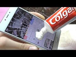 5 Simple Life Hacks For Your Phone Youtube Electronics Vacuum Adapter From Straw And Cup Bo Cracked Phone Screen Simple Life Hacks Cracked Cell Phone Screen