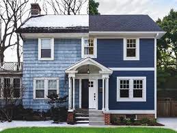 The thick, distinctive profiles of artisan siding, and the smooth, geometric reveal panel system. Old House Renovation James Hardie