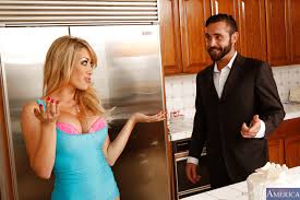 Adorable pornstar Capri Cavanni pleasing her friend before the wedding -  Pichunter