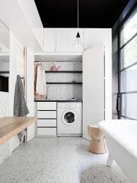 In this 10ft x 12ft layout the bath (or it could be a shower) and toilet are in their own private room. 75 Beautiful Bathroom Laundry Room Pictures Ideas May 2021 Houzz