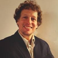 Robert Knechtel's Instagram, Twitter & Facebook