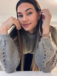 Camilla Lien's Instagram, Twitter & Facebook