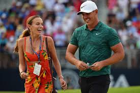 @barstoolsports @foreplaypod @riggsbarstool @barstooltrent @stoolpresidente brooks koepka's girlfriend completely forgot who brooks koepka was in this. Topless Jena Sims Helps Brooks Koepka Get Over Masters Loss