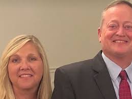 Robert Bragan's Instagram, Twitter & Facebook