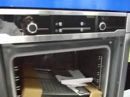 The blomberg odn9462x double oven is an attractive appliance with some great features. Blomberg Beo9414x Single Oven In Stainless Steel Youtube