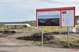 We would like to show you a description here but the site won't allow us. Letettek Az Uj Multifunkcios Sportcsarnok Alapkovet Amig Elek En