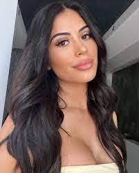 Letitia Woodward's Instagram, Twitter & Facebook