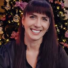 Ashley Branstetter's Instagram, Twitter & Facebook