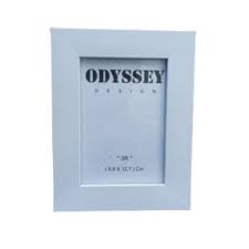 Ide cara menata foto atau karya seni minimalis di bawah ini, cocok berada di ruang kerjamu yang mungil. Jual Bingkai 12r Online Terbaru Agustus 2021 Blibli