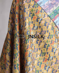 Song Brocade - Golden Cloud - JNSILK Luxurious Silk Fabric