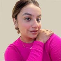 Carla Colton's Instagram, Twitter & Facebook