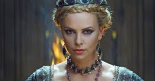Movie Buff's Reviews: Charlize Theron Is The Evil Queen