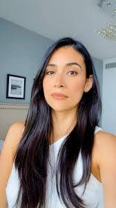 Karina Chacon's Instagram, Twitter & Facebook