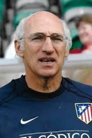 Carlos arcecio bianchi (born 26 april 1949), nicknamed el virrey (the viceroy), is an argentine former footballer and current manager. Carlos Bianchi Stats Titles Won
