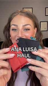 A haul from my fave non tarnish jewelry brand @Ana Luisa!! Hint hint  perfect gift ideaaaaaaa 👀👀 #analuisany #analuisa #nontarnishjewelry  #goldjewelry #goldjewellery #goldhoopsearrings