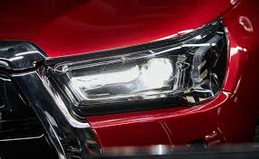 Su amplio espacio interior y su confort de marcha lo. Toyota Argentina Presento La Hilux 2021 Precio Versiones Y Equipamiento