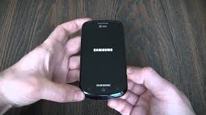 Samsung B7620 Giorgio Armani Review ...