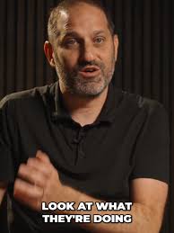 Creating Unique Content for SEO Success in 2025