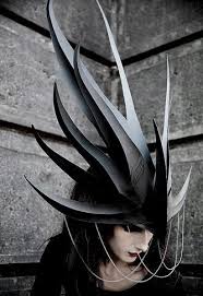 Epingle Par Nacera Berrouba Sur Idees De Photos Avec Images Costume Medieval Masque Chapeau Sorciere
