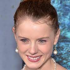 Laura slade wiggins / age Laura Slade Wiggins Age Bio Faces And Birthday