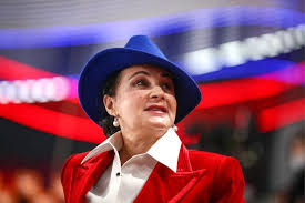 This is my rap scene' Life for the women of Russian hip hop — Meduza