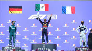 El piloto mexicano, sergio 'checo' pérez culminó en el tercer lugar del gran premio de francia, donde se mantuvo en una pelea constante por el último sitio del podio ante el finlandés, valtteri bottas. El Mexicano Sergio Perez Gana El Gran Premio De Azerbaiyan De Formula 1
