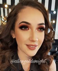 CURSO INTENSIVO DE MAQUILLAJE PROFESIONAL 💄 ¡¡ Estamos incorporadas al  programa MAC STUDENT¡¡ 💄Te invito a mi curso intensivo de MAQUILLAJE  PROFESIONAL intensivo del 17 al 21 de JULIO, 3 horas diarias