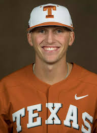 No. 22 Baseball starts series with 8-1 win over No. 2 LSU